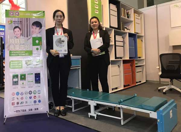 共享陪護(hù)椅怎么打開？醫(yī)院陪護(hù)椅使用方法介紹