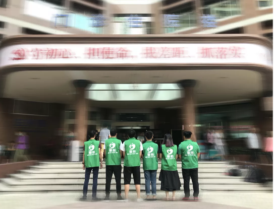 奮斗吧！共享陪護(hù)床小哥百煉成鋼！