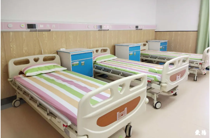 愛陪共享陪護(hù)床加盟0元合作代理搶占藍(lán)?？瞻资袌? />
                   <span></span>
			  </div>
			  <div   id=