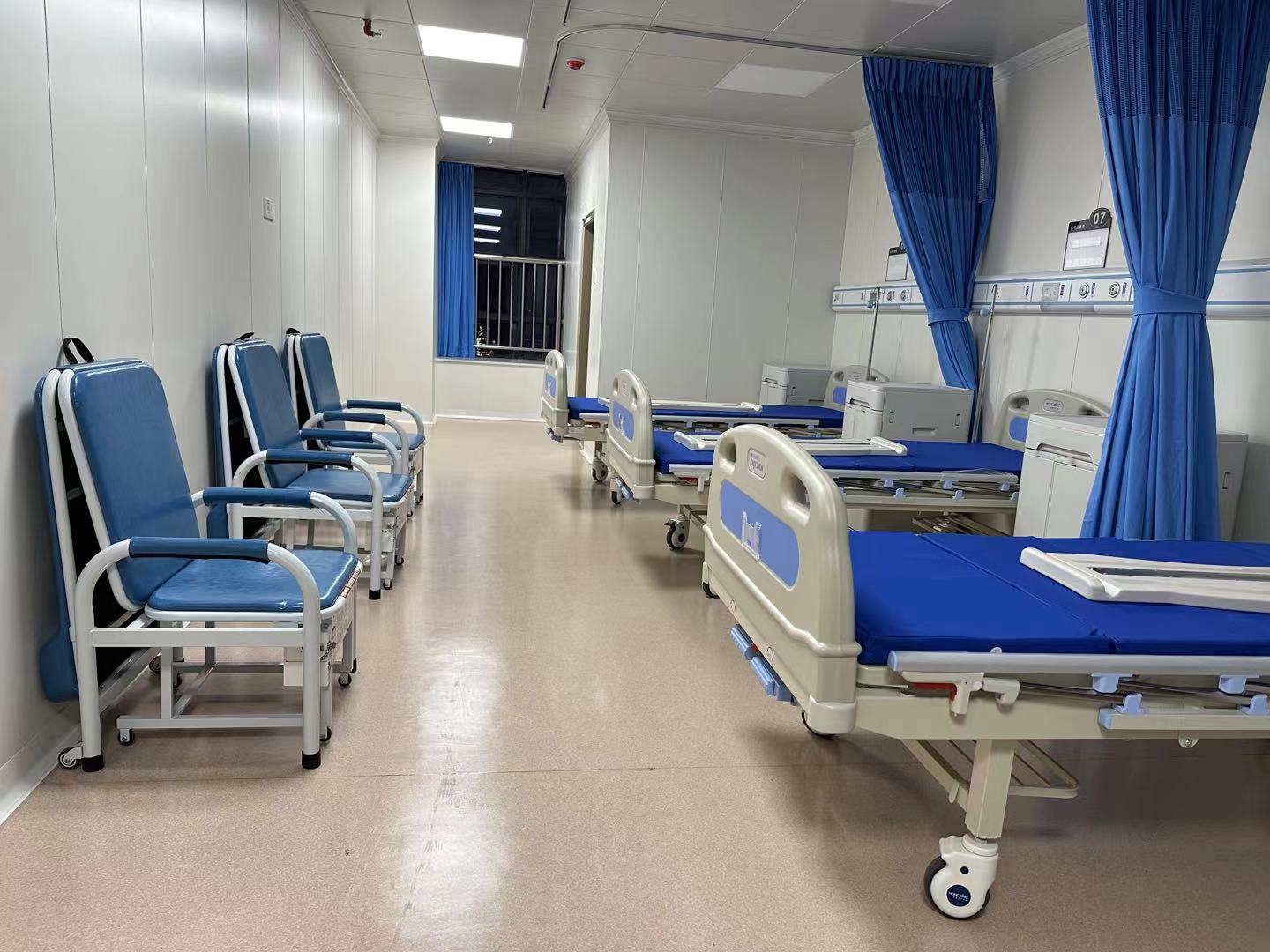 醫(yī)院陪護(hù)徹夜難眠？愛陪共享陪護(hù)床給你答案